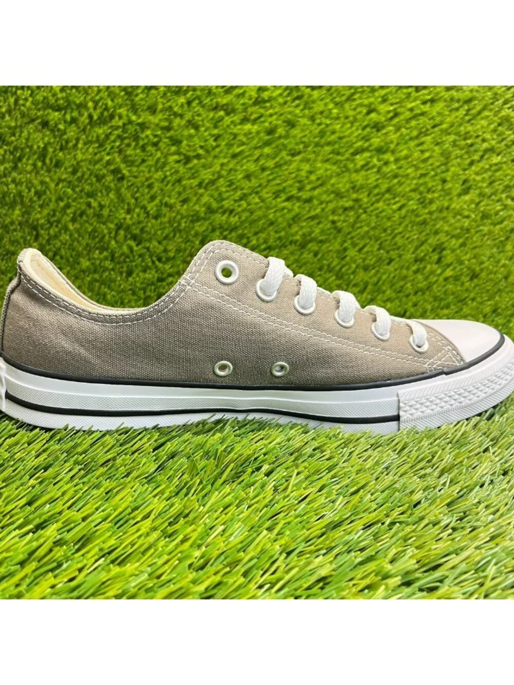 Converse Chuck Taylor All Star OX Mens Size 8 Womens 10 Athletic Shoes Sneakers